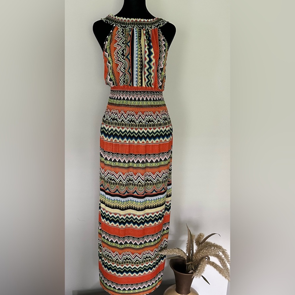 Colorful Sleeveless Maxi Dress